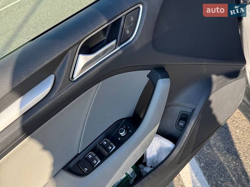 Седан Audi A3 2017 в Виннице