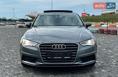 Седан Audi A3 2015 в Ровно