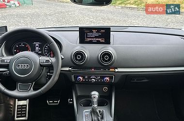 Седан Audi A3 2015 в Ровно