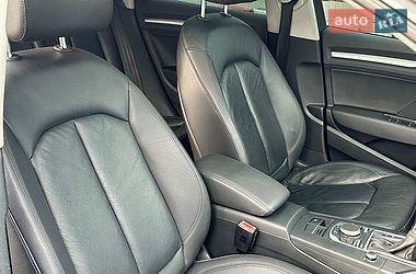 Седан Audi A3 2015 в Ровно