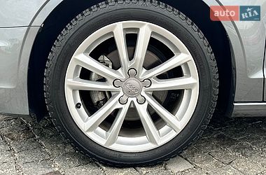 Седан Audi A3 2015 в Ровно