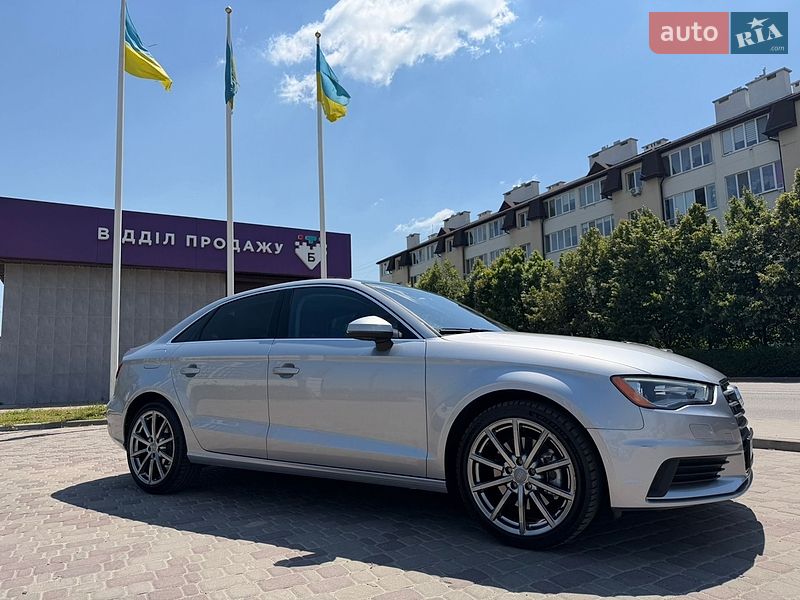 Седан Audi A3 2015 в Киеве