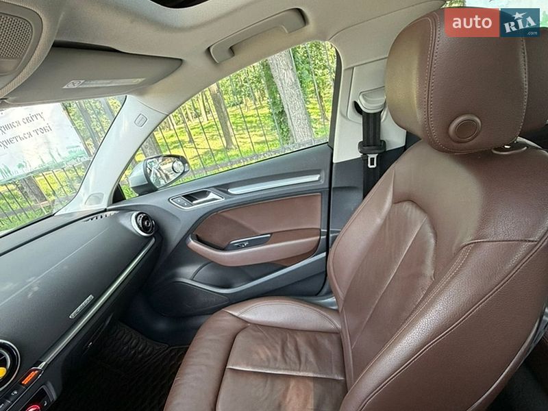Седан Audi A3 2015 в Киеве