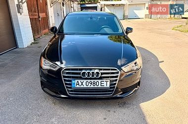 Седан Audi A3 2014 в Харькове