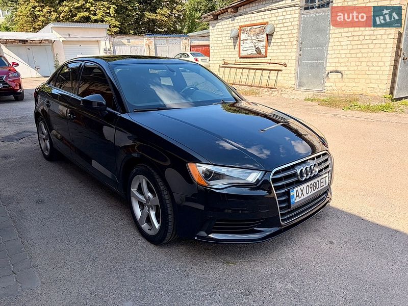 Седан Audi A3 2014 в Харькове