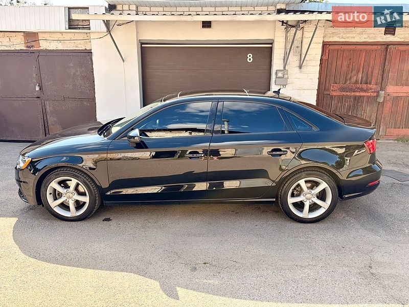 Седан Audi A3 2014 в Харькове