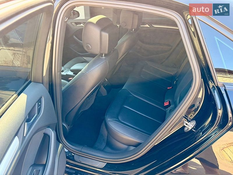 Седан Audi A3 2014 в Харькове