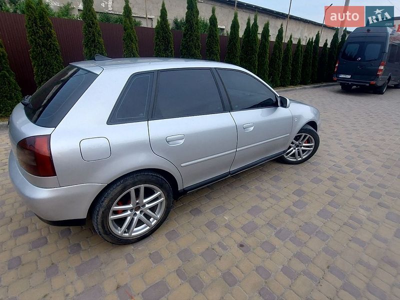 Хетчбек Audi A3 2003 в Дружбі