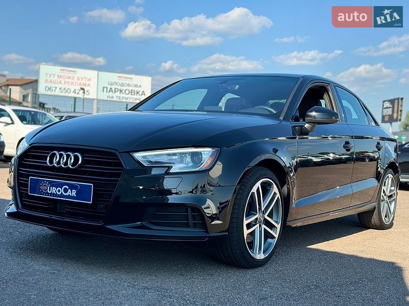 Седан Audi A3 2020 в Киеве