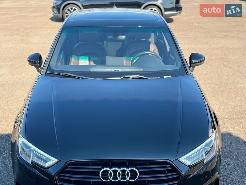 Седан Audi A3 2020 в Киеве