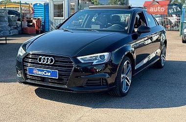Седан Audi A3 2020 в Киеве