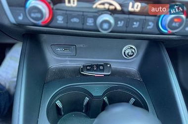 Седан Audi A3 2020 в Киеве