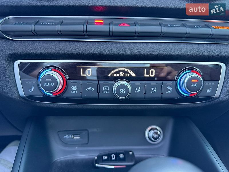 Седан Audi A3 2020 в Киеве