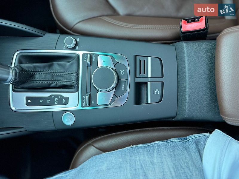 Седан Audi A3 2020 в Киеве