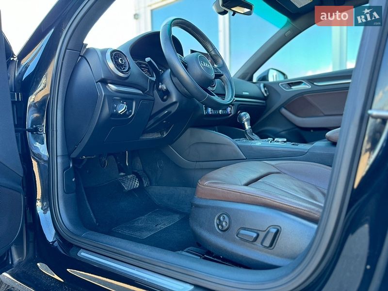 Седан Audi A3 2020 в Киеве