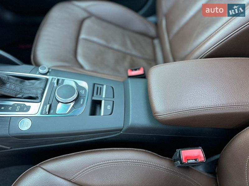 Седан Audi A3 2020 в Киеве