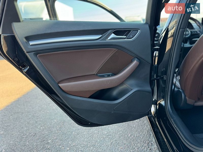 Седан Audi A3 2020 в Киеве