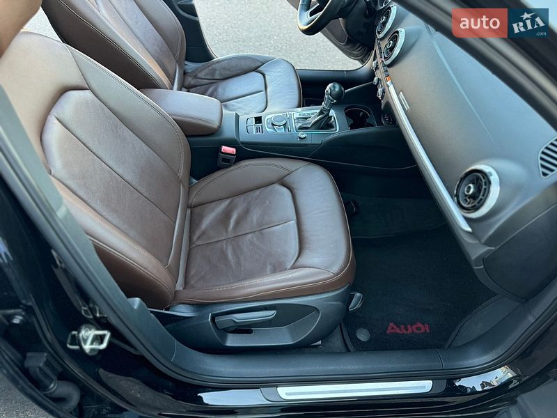 Седан Audi A3 2020 в Киеве