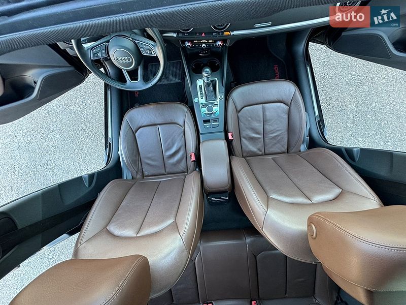 Седан Audi A3 2020 в Киеве