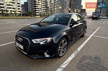 Audi A3  2018