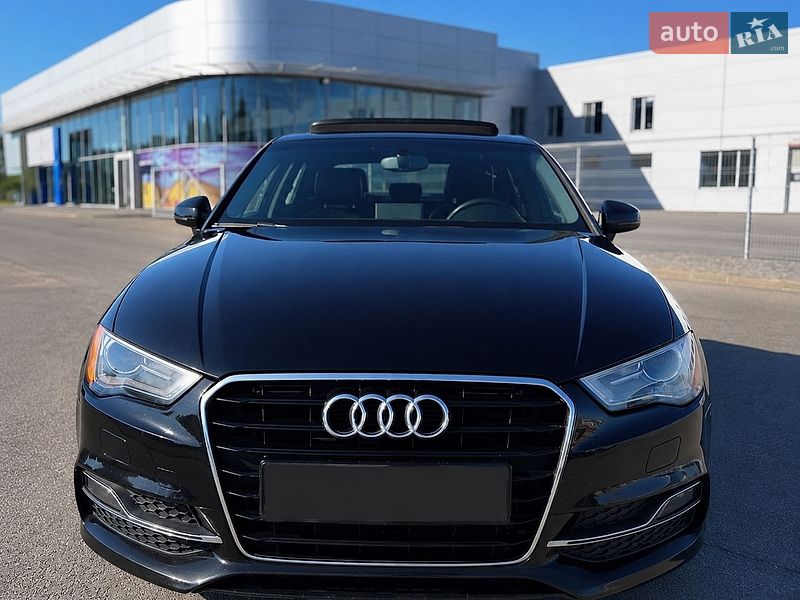 Седан Audi A3 2015 в Днепре