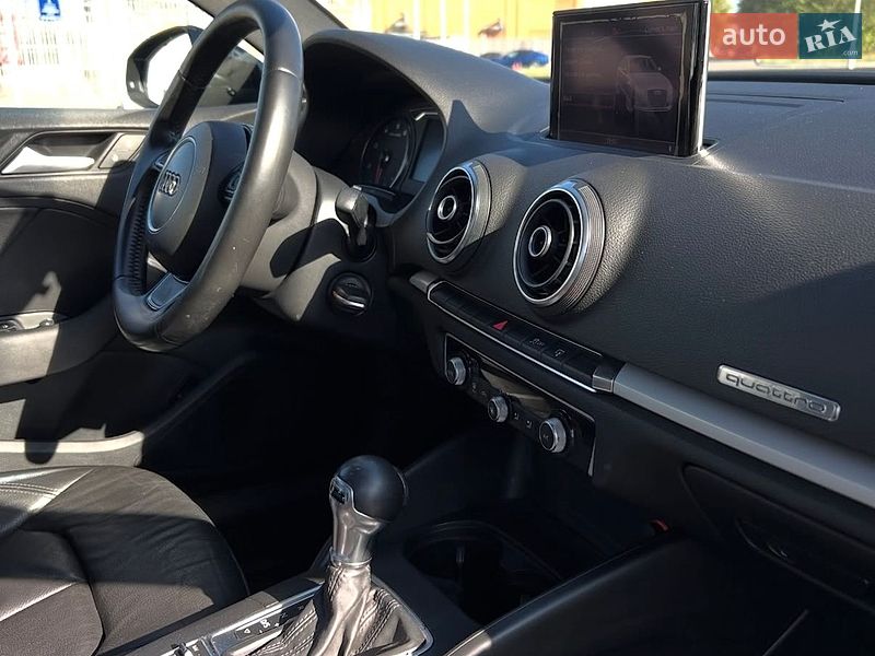 Седан Audi A3 2015 в Днепре