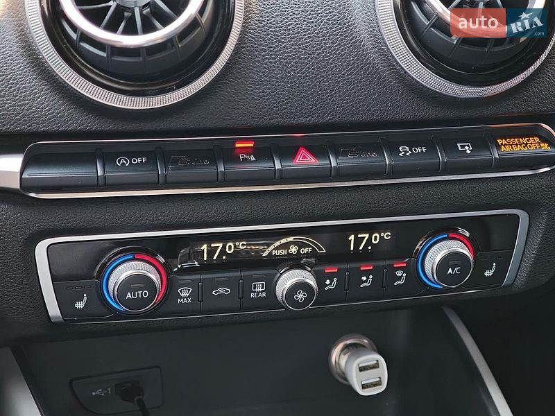 Седан Audi A3 2016 в Харькове