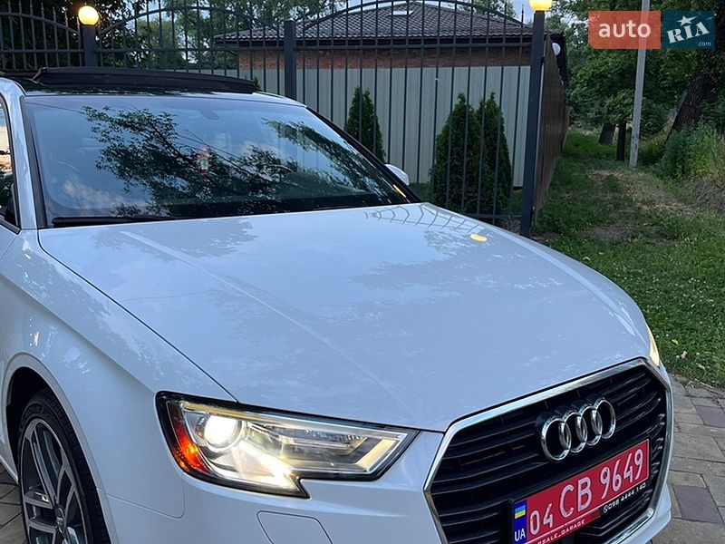 Седан Audi A3 2017 в Кременчуге