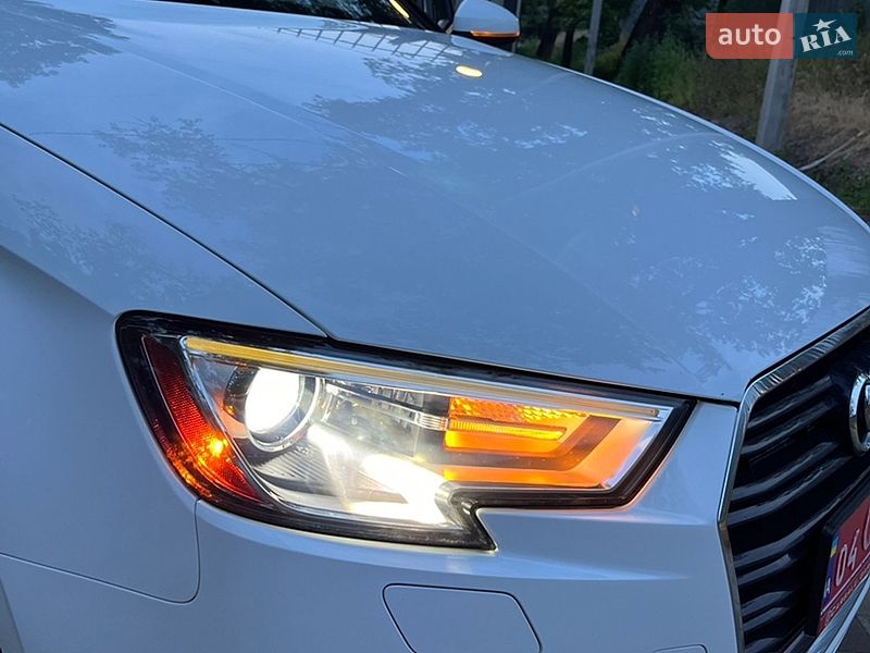 Седан Audi A3 2017 в Кременчуге