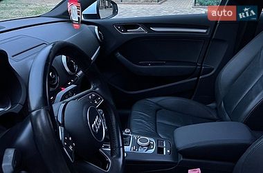 Седан Audi A3 2017 в Кременчуге
