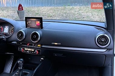 Седан Audi A3 2017 в Кременчуге