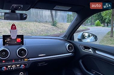 Седан Audi A3 2017 в Кременчуге