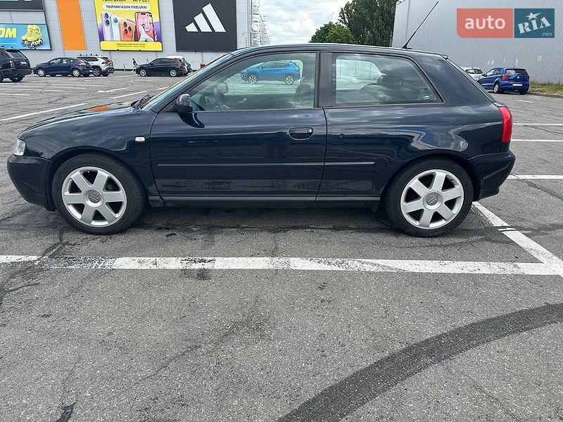 Хэтчбек Audi A3 2002 в Полтаве