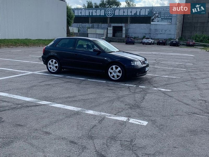 Хэтчбек Audi A3 2002 в Полтаве