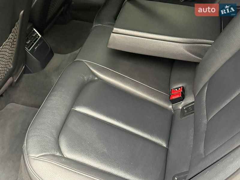 Седан Audi A3 2018 в Киеве