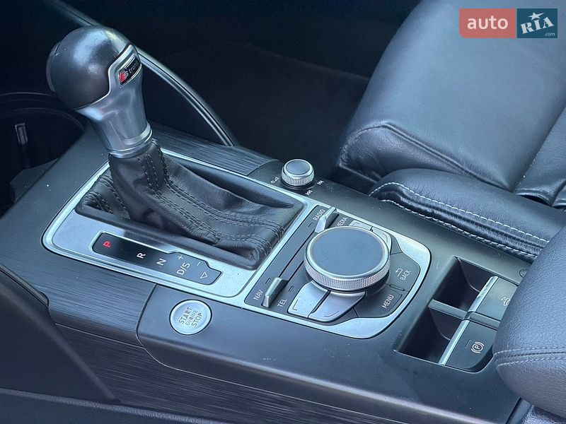 Кабріолет Audi A3 2015 в Тульчині