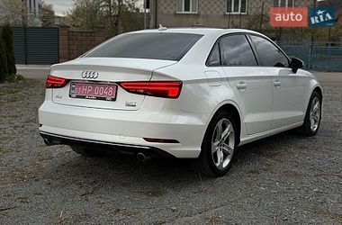 Седан Audi A3 2019 в Ровно