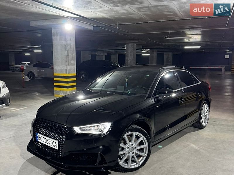 Седан Audi A3 2015 в Львові
