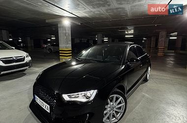 Седан Audi A3 2015 в Львові