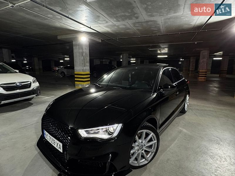 Седан Audi A3 2015 в Львові
