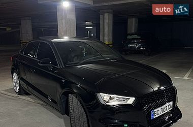 Седан Audi A3 2015 в Львові