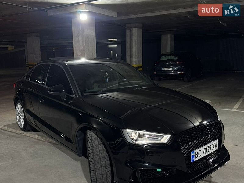 Седан Audi A3 2015 в Львові