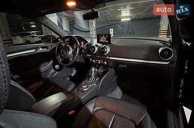 Седан Audi A3 2015 в Львові