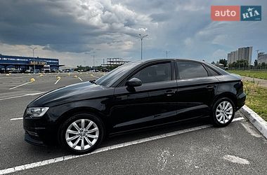 Audi A3  2015