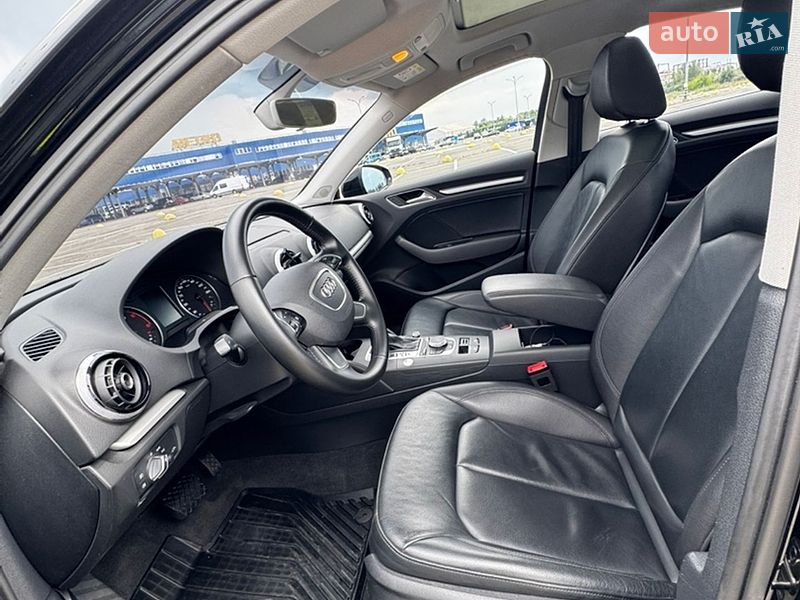 Седан Audi A3 2015 в Києві
