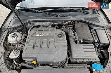 Седан Audi A3 2015 в Києві