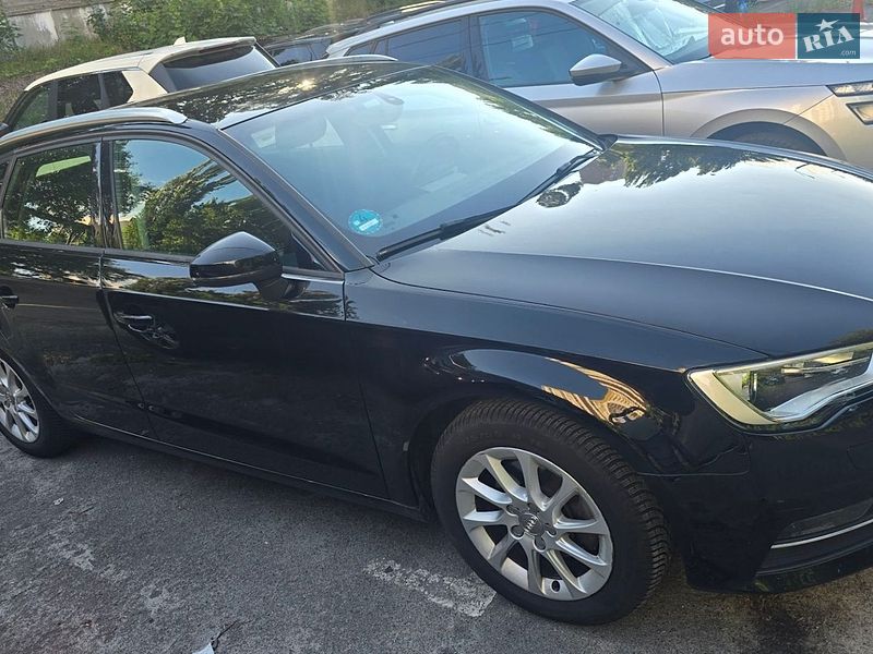 Хетчбек Audi A3 2013 в Києві