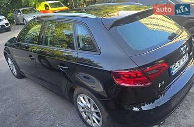 Хетчбек Audi A3 2013 в Києві