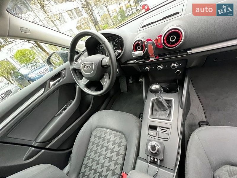 Хетчбек Audi A3 2013 в Києві