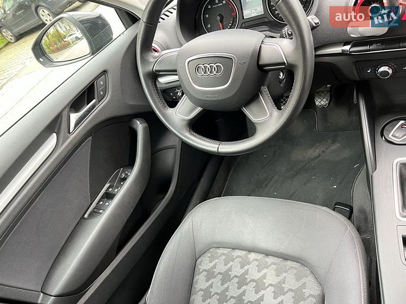 Хетчбек Audi A3 2013 в Києві
